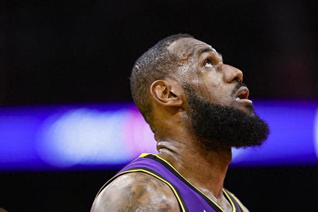 媒体人：杨鸣回归辽篮 是现教练乌戈主动请求